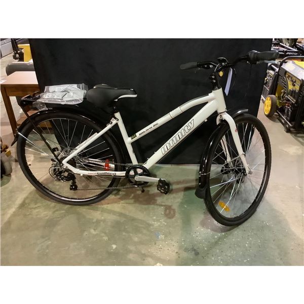 INFINITY BOSS THREE DISC 7-SPEED BICYCLE - Able Auctions
