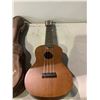 Image 2 : THE CLASSIC MODEL CL500 UKULELE