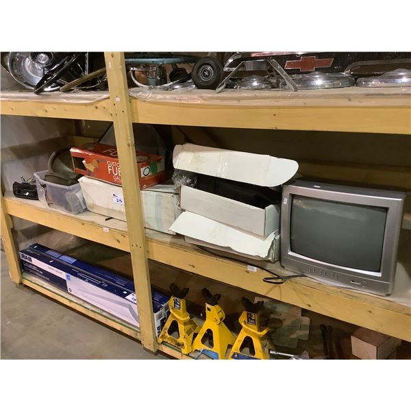 ASSORTED CAR RELATED PARTS AND VINTAGE RCA TV