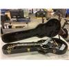 Image 2 : ESP LTD DELUXE EC-1000 ELECTRIC GUITAR WITH HARD CARRYING CASE & SHOULDER STRAP