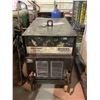 Image 2 : MOBILE LINCOLN ARC WELDER IDEALARC R3R-500 DC ARC WELDER 60AMP