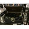 Image 2 : VICTROLA SIGNATURE SERIES 7 IN 1 BLUETOOTH TURNTABLE