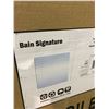 Image 2 : BAIN SIGNATURE FRAMELESS SQUARE MIRROR 24"