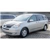 Image 8 : 2004 TOYOTA SIENNA