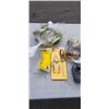 Image 2 : DEWALT 20V DRILL, NYLON ROPE, TOOL SET, SAFETY STRAPS AND BATTERY