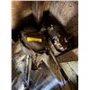 Image 2 : 2 antique outboard motors