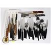 Image 1 : BASKET OF KITCHEN UTENSILS