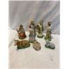 Image 1 : Nativity figurines