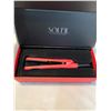 Image 2 : Soleil mini flat iron pink