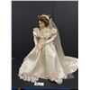 Image 1 : "Elizabeth" Bride Doll 1994 The Ashton - Drake Galleries
