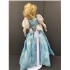 Image 2 : Collectible Porcelain Cinderella Doll