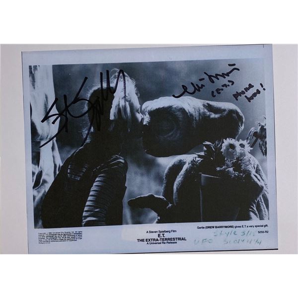 Signed ET Media Press Photo