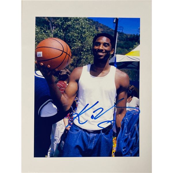 Autograph Signed Kobe Bryant Photo