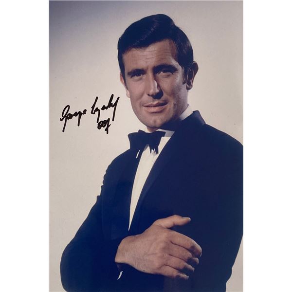 Autograph Signed James Bond 007 George Lazenby Photo