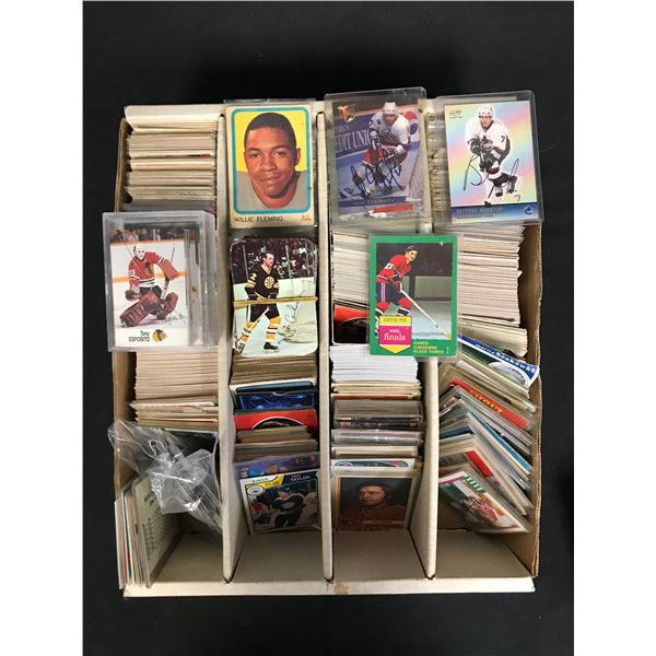 ASSORTED HOCKEY CARD LOT