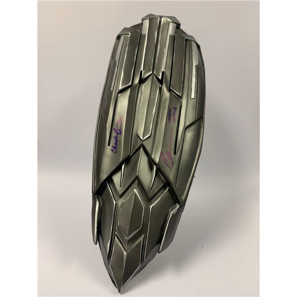 Autograph Captain America Chris Evans Shield