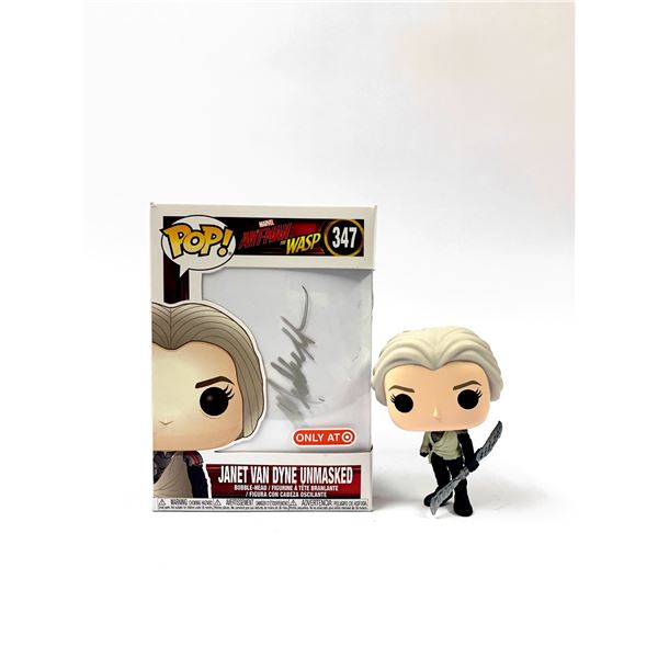 Autograph Antman Wasp Michelle Pfeiffer Funko Pop