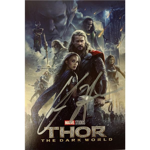 Autograph Thor Dark World Postcard