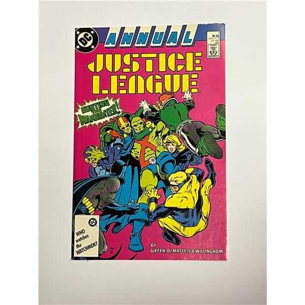 Justice League #1 Vintage DC Comic Book