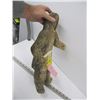 Image 2 : 16" WHALE BONE CARVING OF THE INUIT