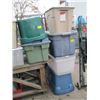 Image 2 : PLASTIC BINS