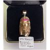 Image 1 : 10KT PENDANT - RELIGIOUS DESIGN & RED STONES - 15 G