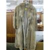 Image 1 : HUDSON BAY COYOTE FUR LONG COAT
