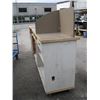 Image 2 : 2 PC HEAVY DUTY COUNTER/ GOOD WOOD