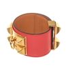 Image 5 : Hermes Gold Leather CDC Bracelet