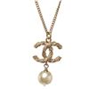 Image 6 : Chanel CC Dangle Pearl Pendant Gold-tone Necklace