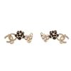 Image 3 : Chanel Silver-tone CC Camellia Earrings