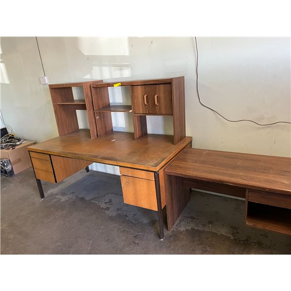 Front Foyer - Client Counter, Desks & Orange Chair