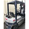 Image 2 : KOMATSU FG15HT15 2 STAGE 128" MAST 3,000LBS CAPACITY PROPANE SITDOWN COUNTER BALANCE FORKLIFT