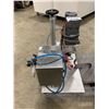 Image 2 : DREAM MACHINE FORCE 4 STAINLESS STEEL COMMERCIAL TORQUE FORCE ADJUSTABLE SMALL BOTTLE CAPPER