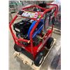 Image 8 : MAGNUM 4000 GOLD MOBILE DIESEL / GAS HOT WATER PRESSURE WASHER WITH WAND AND HOSE