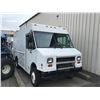 Image 2 : 2000 FREIGHTLINER UTILIMASTER, 2DR VAN, WHITE, VIN # 4UZA4FAD7YCG60512