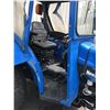 Image 9 : *R* 2006 NEW HOLLAND TN70A 4RM, SYNCHRO COMMAND, TRACTOR, BLUE, VIN HJE073324