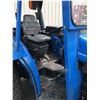 Image 8 : *R* 2006 NEW HOLLAND TN70A 4RM, SYNCHRO COMMAND, TRACTOR, BLUE, VIN HJE072953