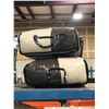 Image 2 : 3 SETS OF TWIN SIZE MICROFIBER DOWN ALTERATIVE CREAM/DARK BROWN REVERSABLE 2 PC COMFORT SET