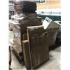 Image 2 : PALLET OF ASSORTED COLLAPSED PACKAGING BOXES