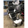 Image 2 : SHOPRIDER SILVER 4 WHEELED ELECTRIC MOBILITY SCOOTER WITH CHARGER