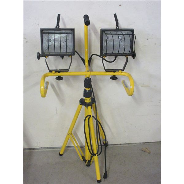 Shop Lights On Tripod- LED Lights- Works