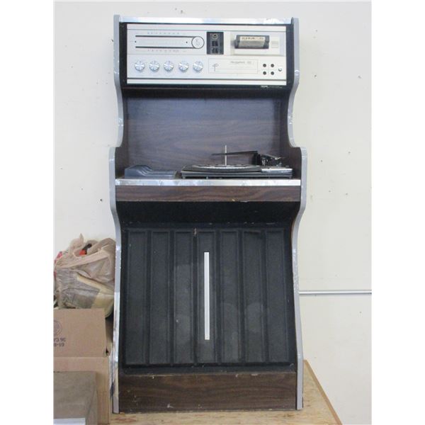 Electrographic Radio- Record Player- 8 Track Stereo- Dozens Of 8 Track Tapes- Works