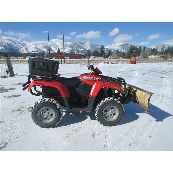 2007 Arctic Cat 4WD ATV- 650 CC- Snow Plow With Winch- Runs Good- Decent Rubber- Rear Storage Box