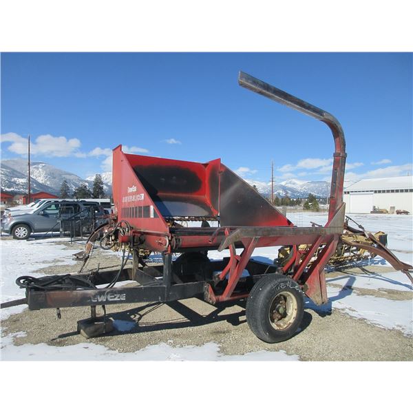 Deweze Super Slicer Round Bale Feeder- Good Rubber- Works- Has Been In Use- The Rancher Upgraded- Ne