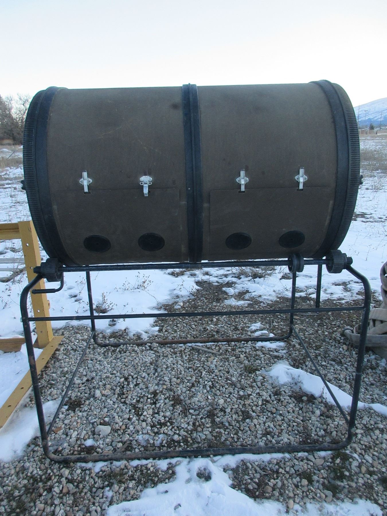 Mantis Composter On Frame- 51