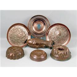 A MISCELLANEOUS ASSORTMENT OF COPPER TABLE ARTICLES