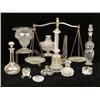 Image 1 : A GROUP OF ASSORTED GLASS ITEMS