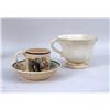 Image 2 : A LARGE MISCELLANEOUS ASSORTMENT OF PORCELAIN TABLE ITEMS