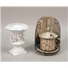 Image 4 : A LARGE MISCELLANEOUS ASSORTMENT OF PORCELAIN TABLE ITEMS